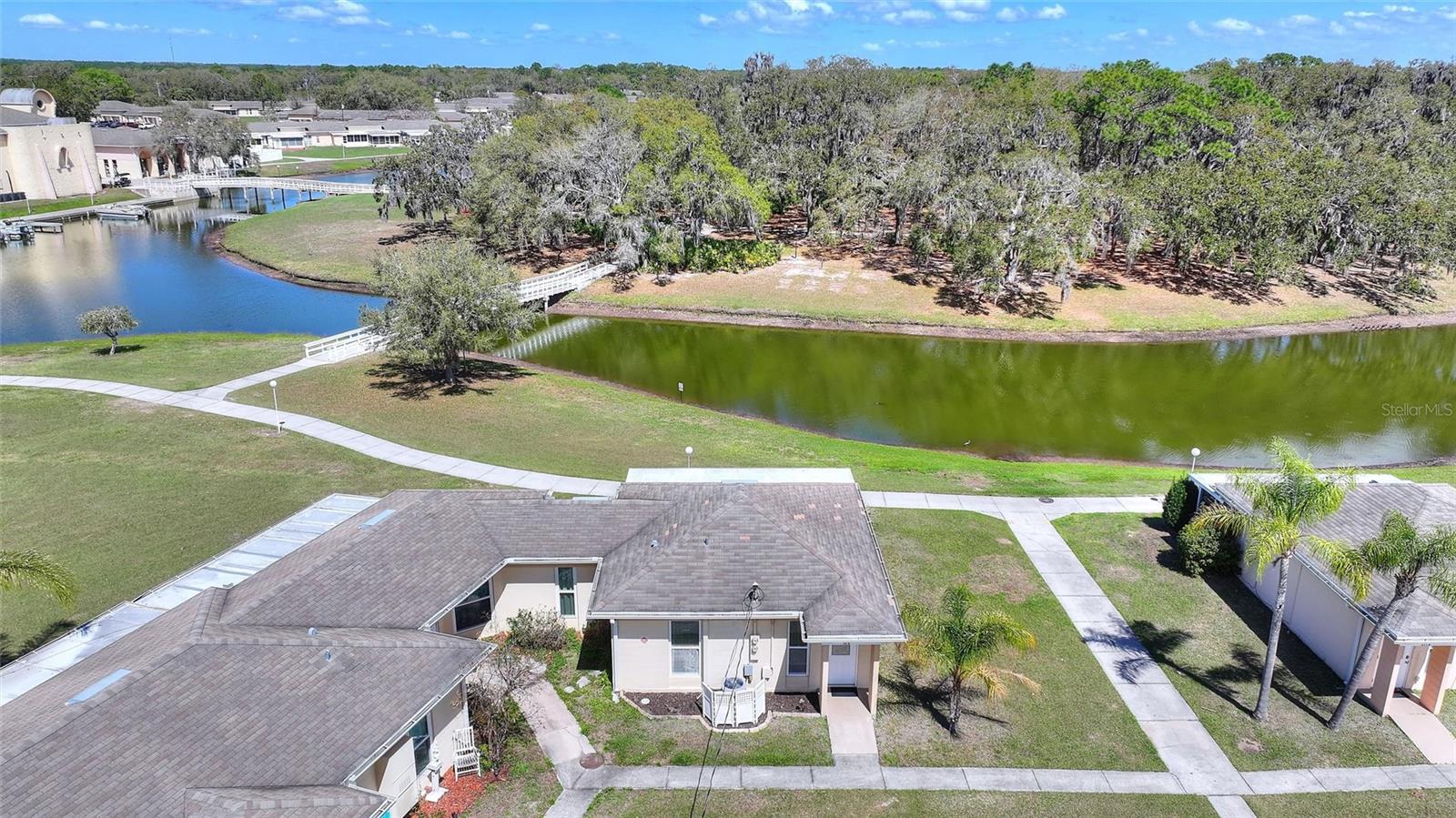 Image 25 of 72 For 1919 Club Circle