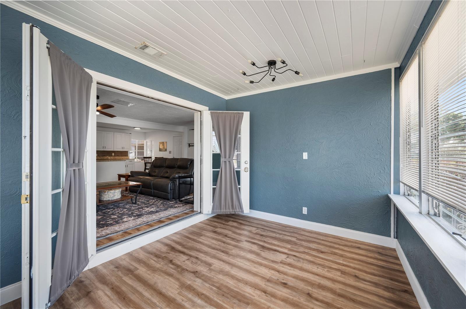 Image 19 of 45 For 1308 Gilliam Drive