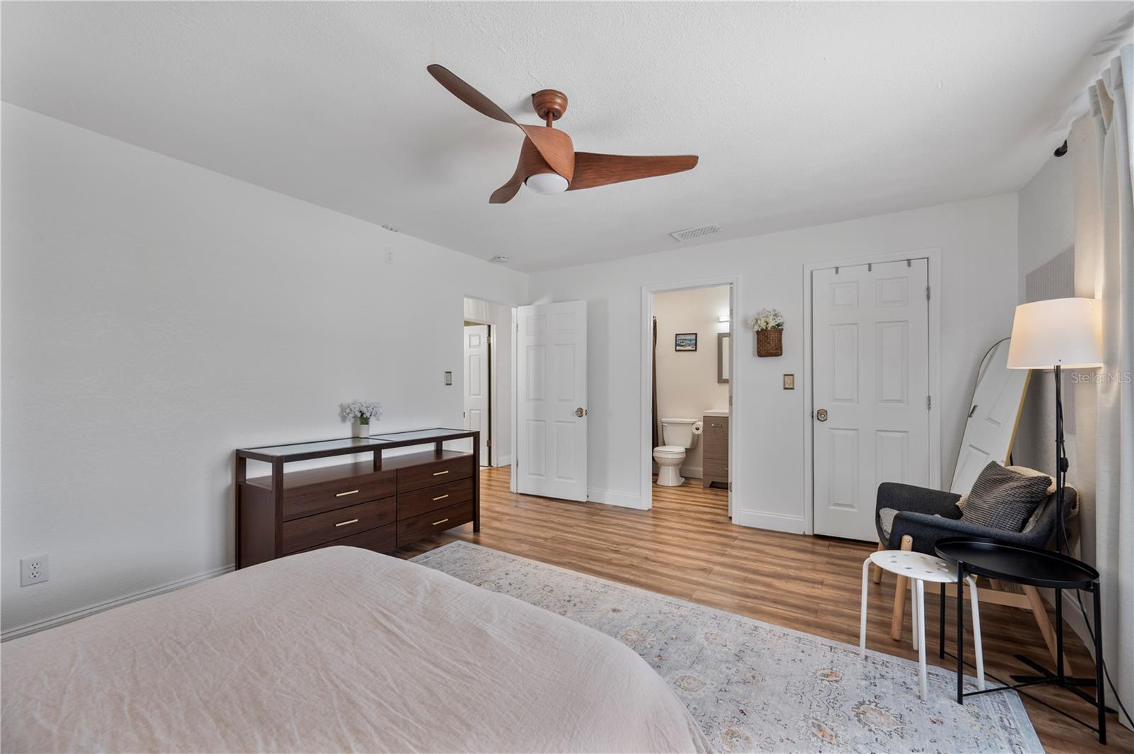 Image 27 of 45 For 1308 Gilliam Drive