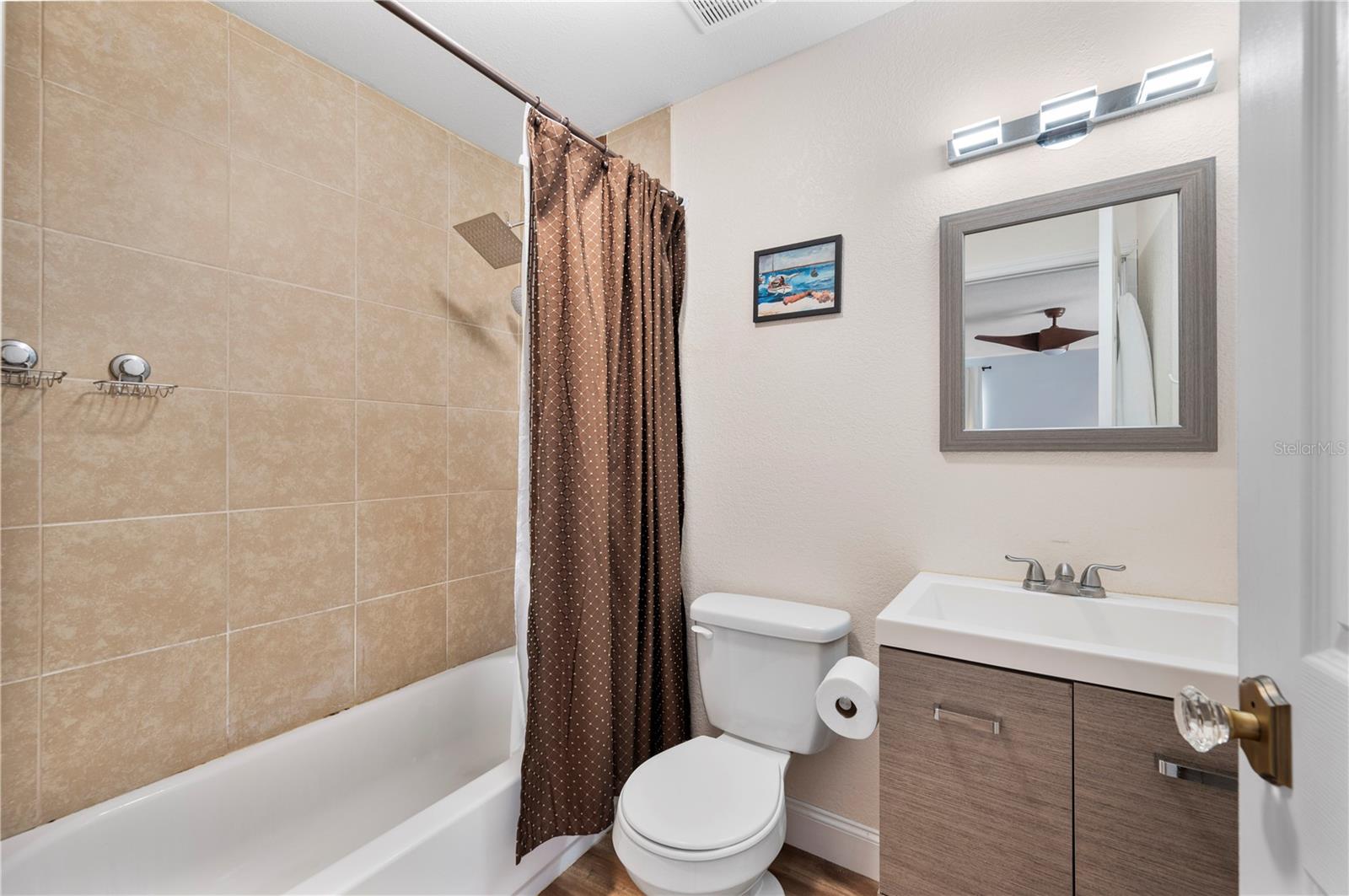 Image 28 of 45 For 1308 Gilliam Drive