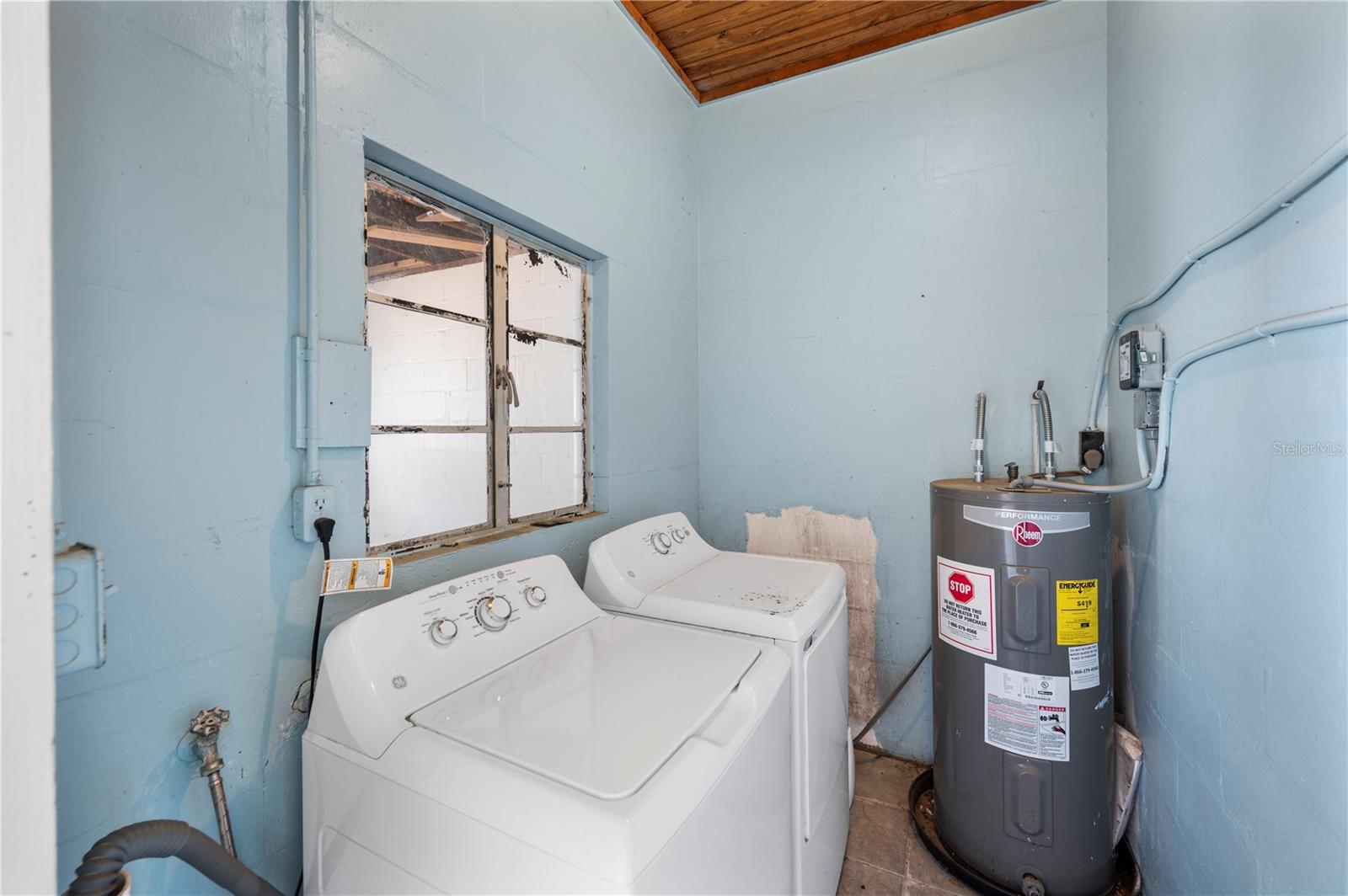 Image 34 of 45 For 1308 Gilliam Drive