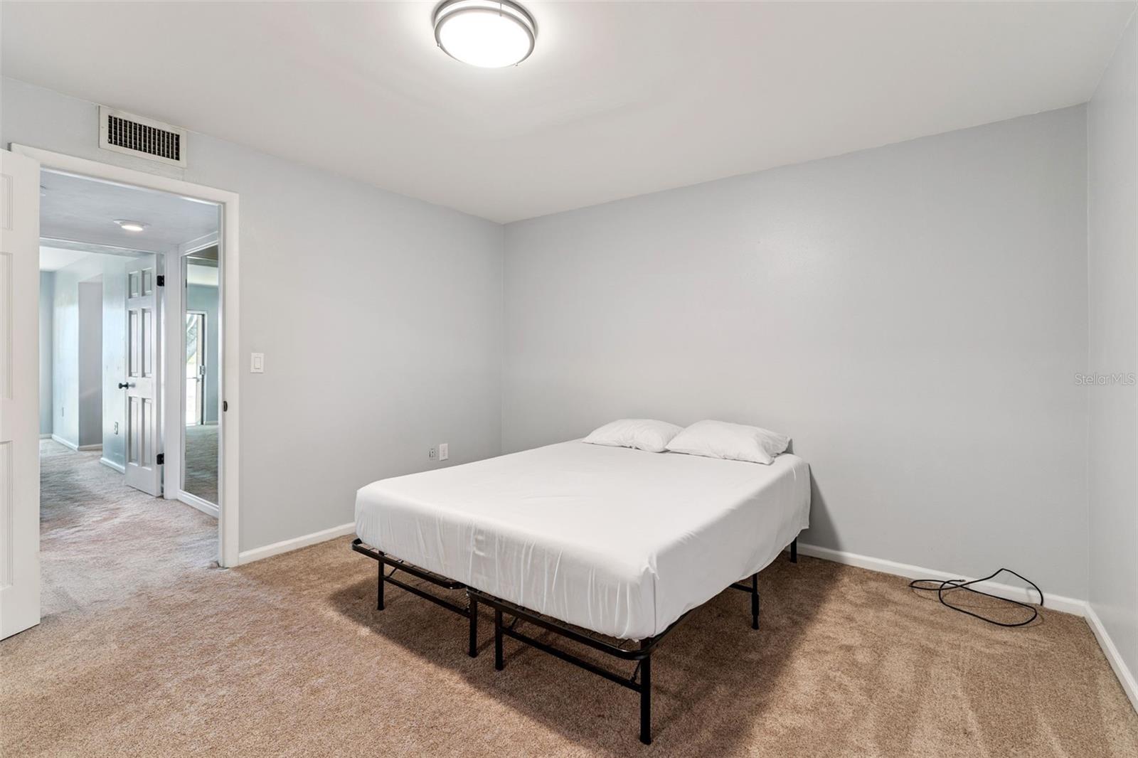 Image 16 of 37 For 210 La Casa  210