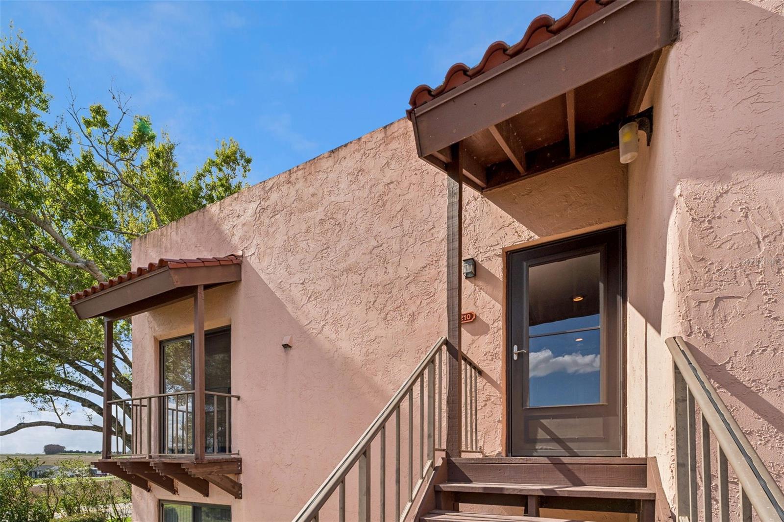 Image 33 of 37 For 210 La Casa  210