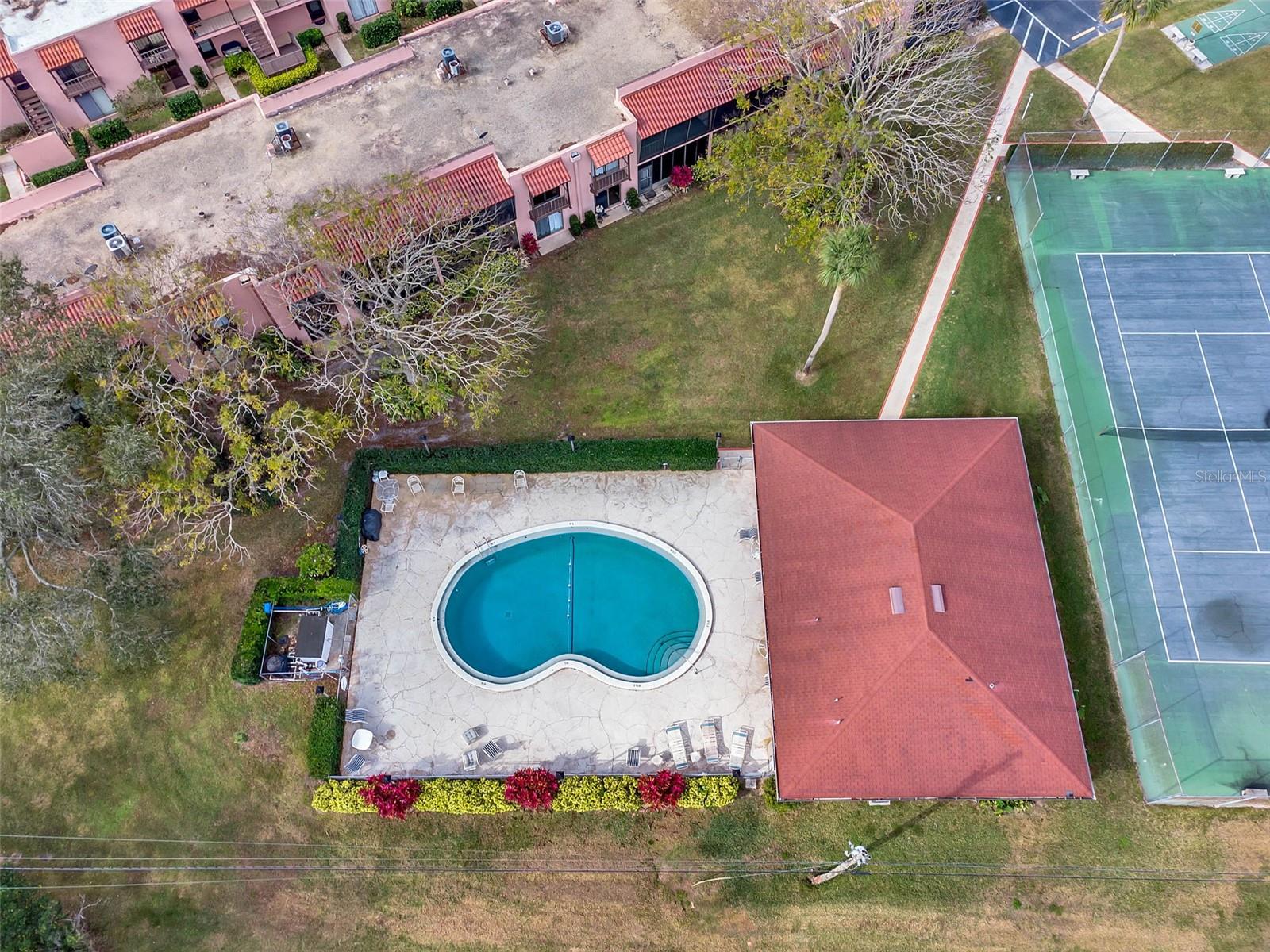 Image 36 of 37 For 210 La Casa  210