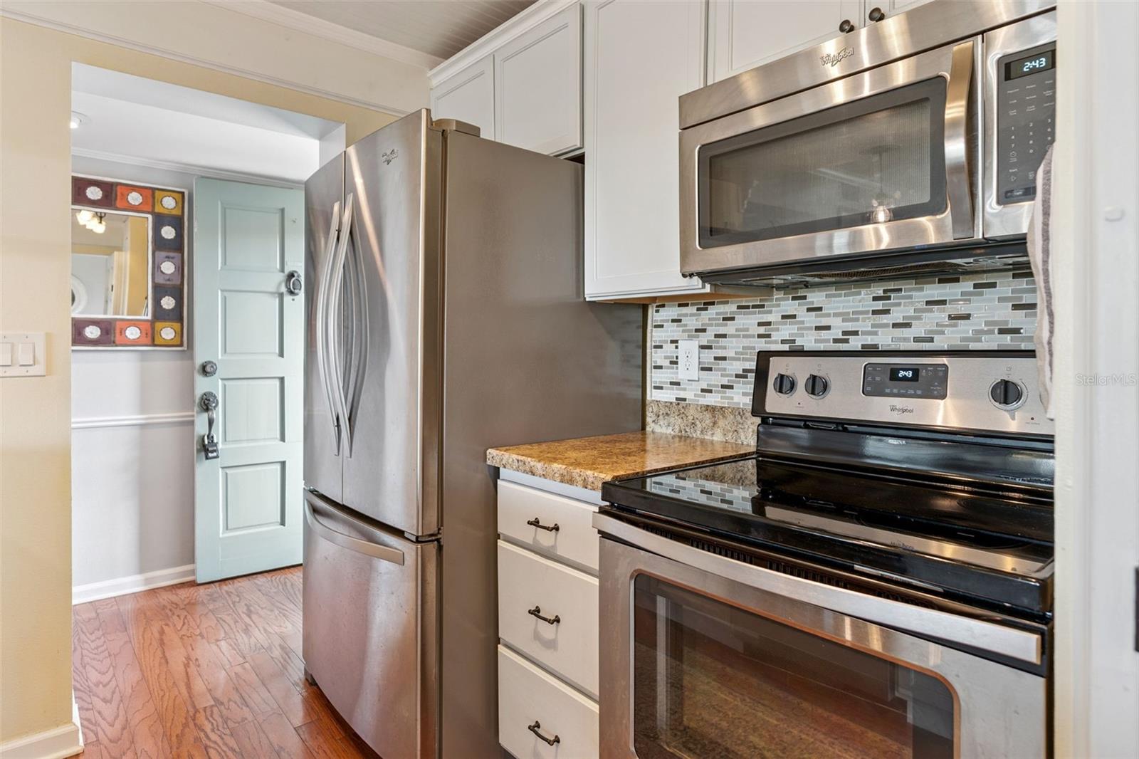 Image 4 of 37 For 210 La Casa  210