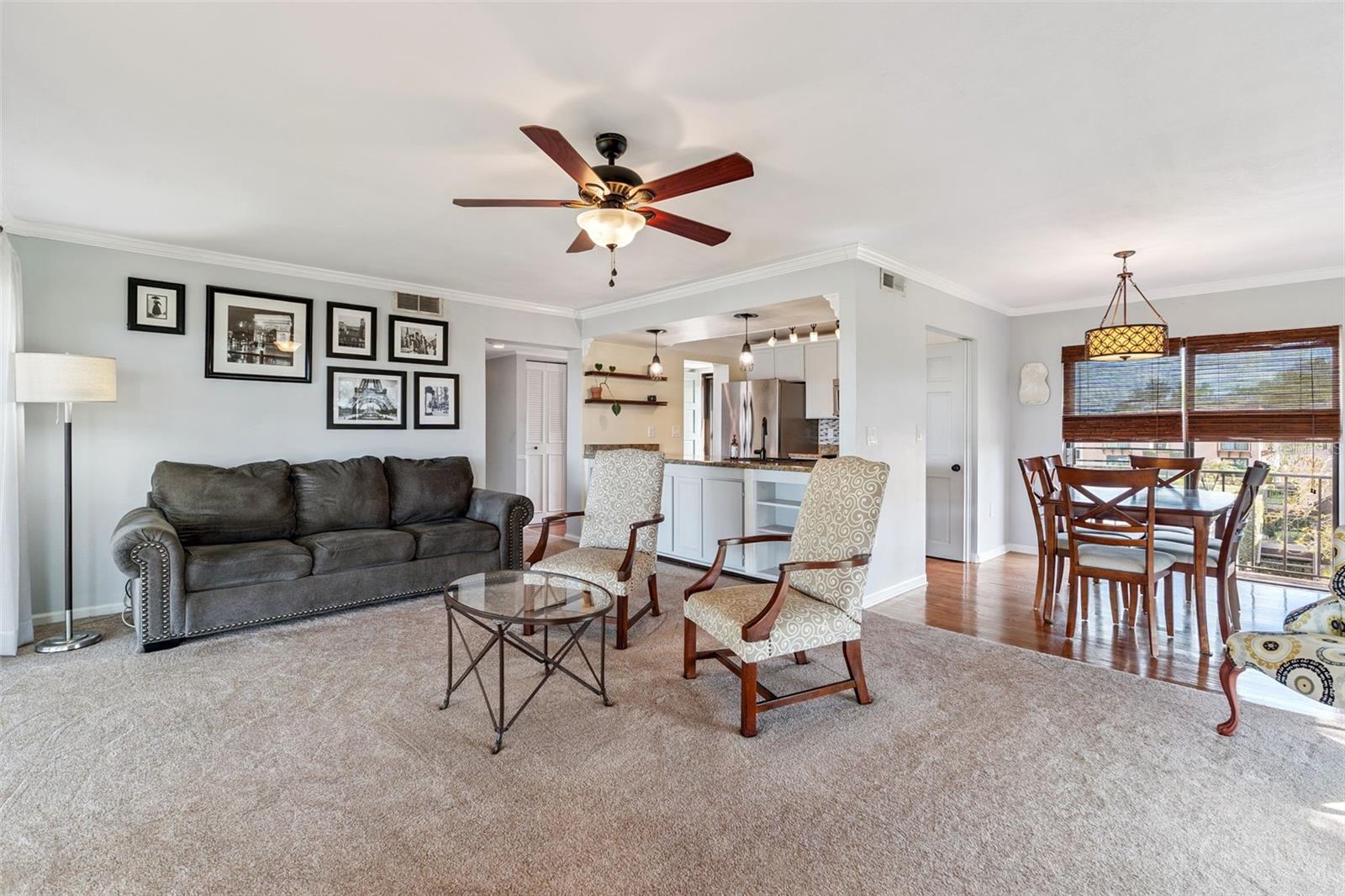 Image 8 of 37 For 210 La Casa  210