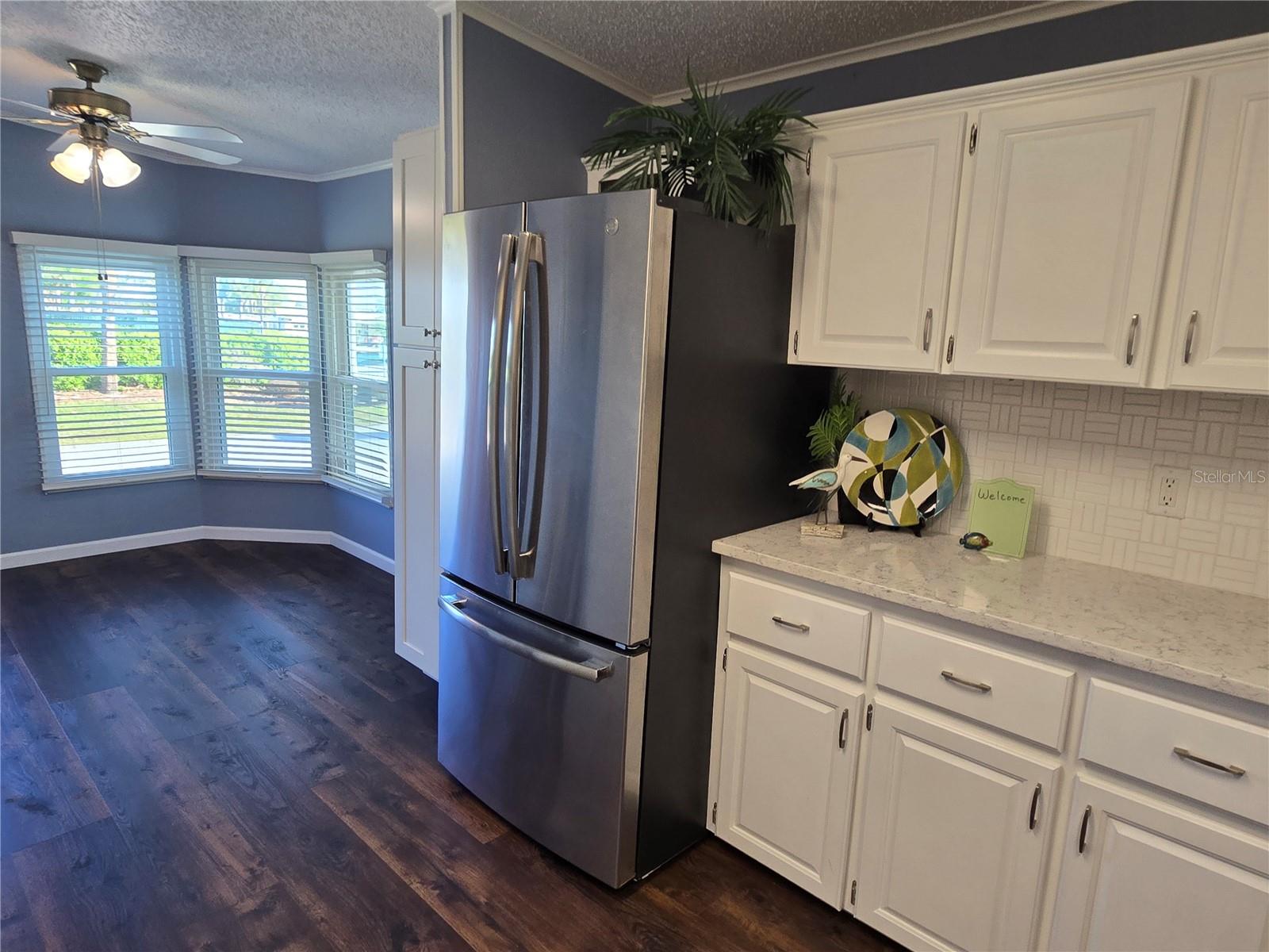 Image 12 of 96 For 198 Dartmouth Drive