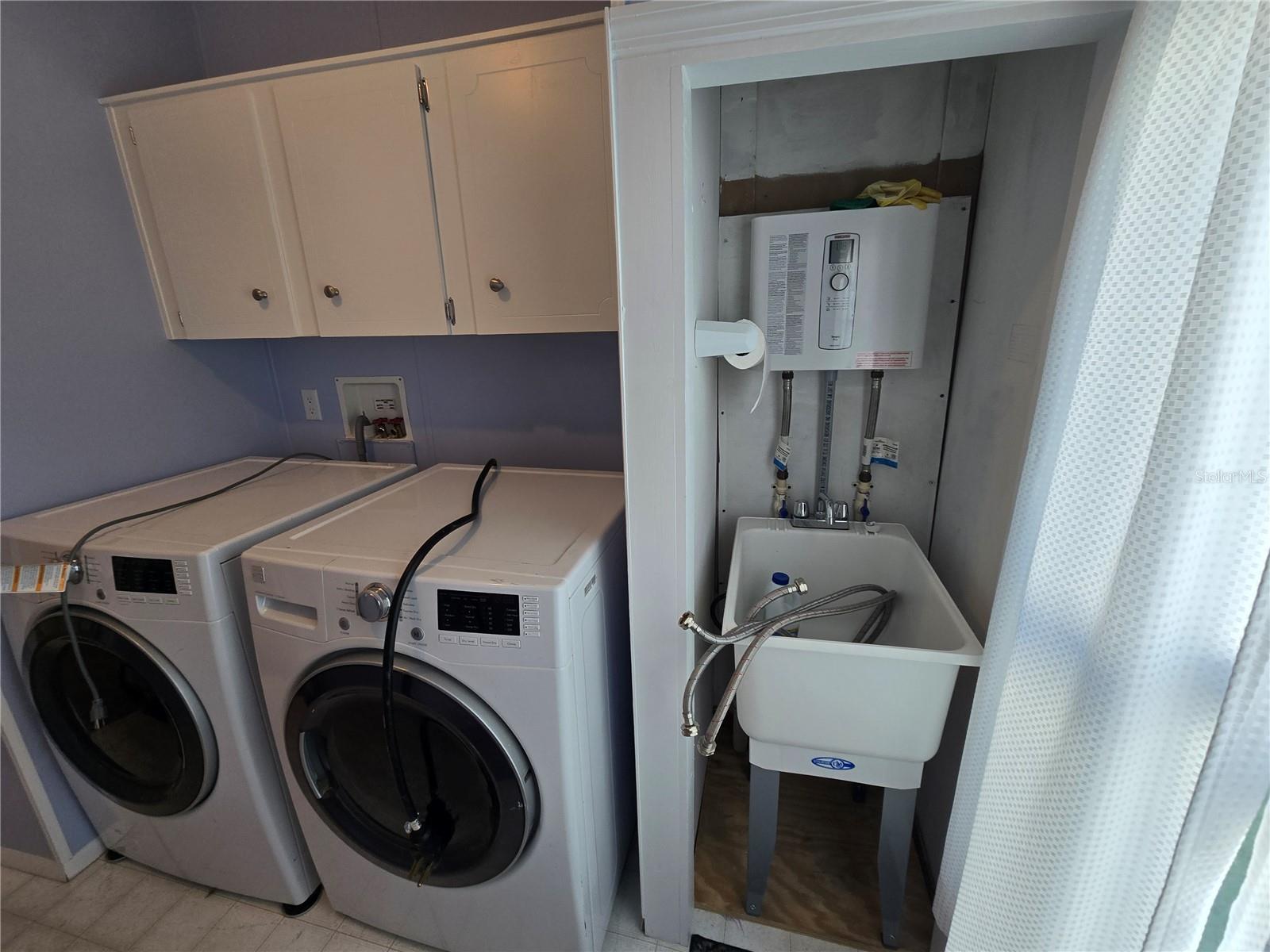 Image 26 of 96 For 198 Dartmouth Drive