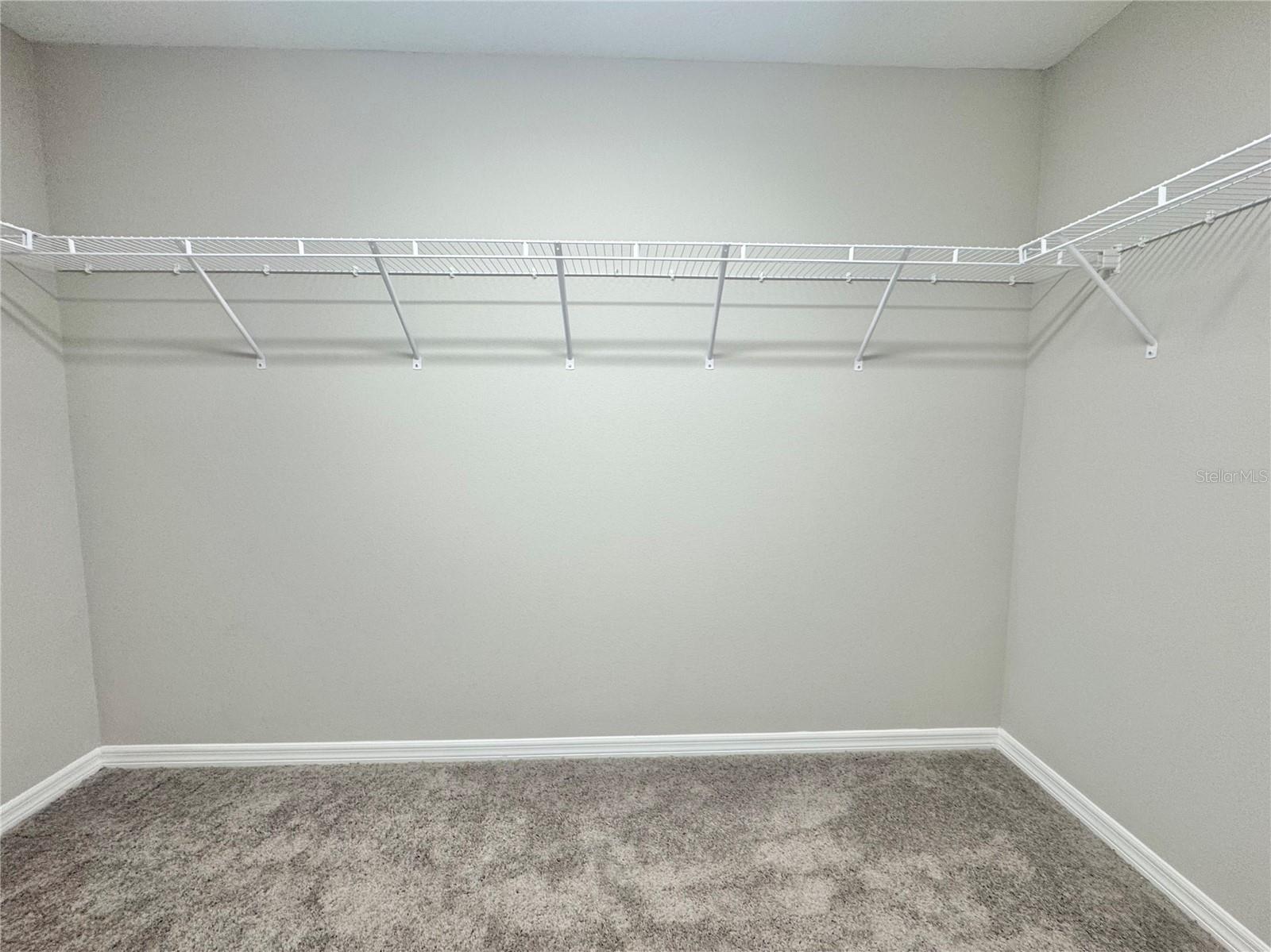 Image 20 of 42 For 1580 Axel Circle