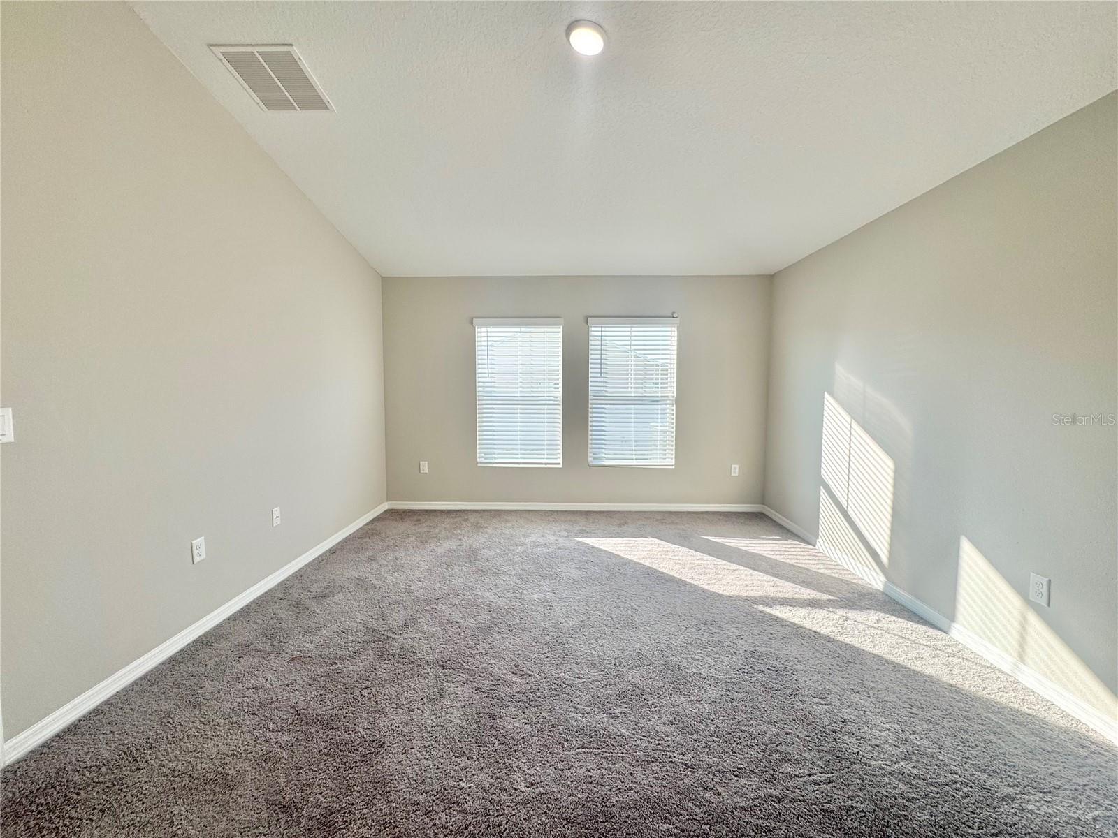 Image 22 of 42 For 1580 Axel Circle