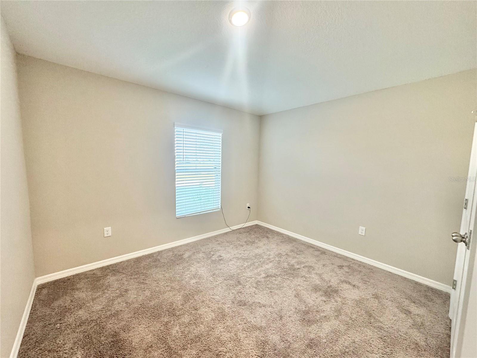 Image 24 of 42 For 1580 Axel Circle