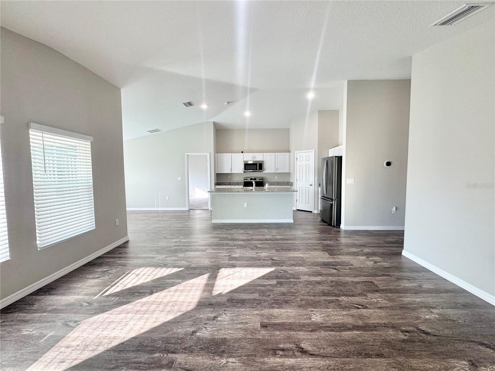 Image 6 of 42 For 1580 Axel Circle