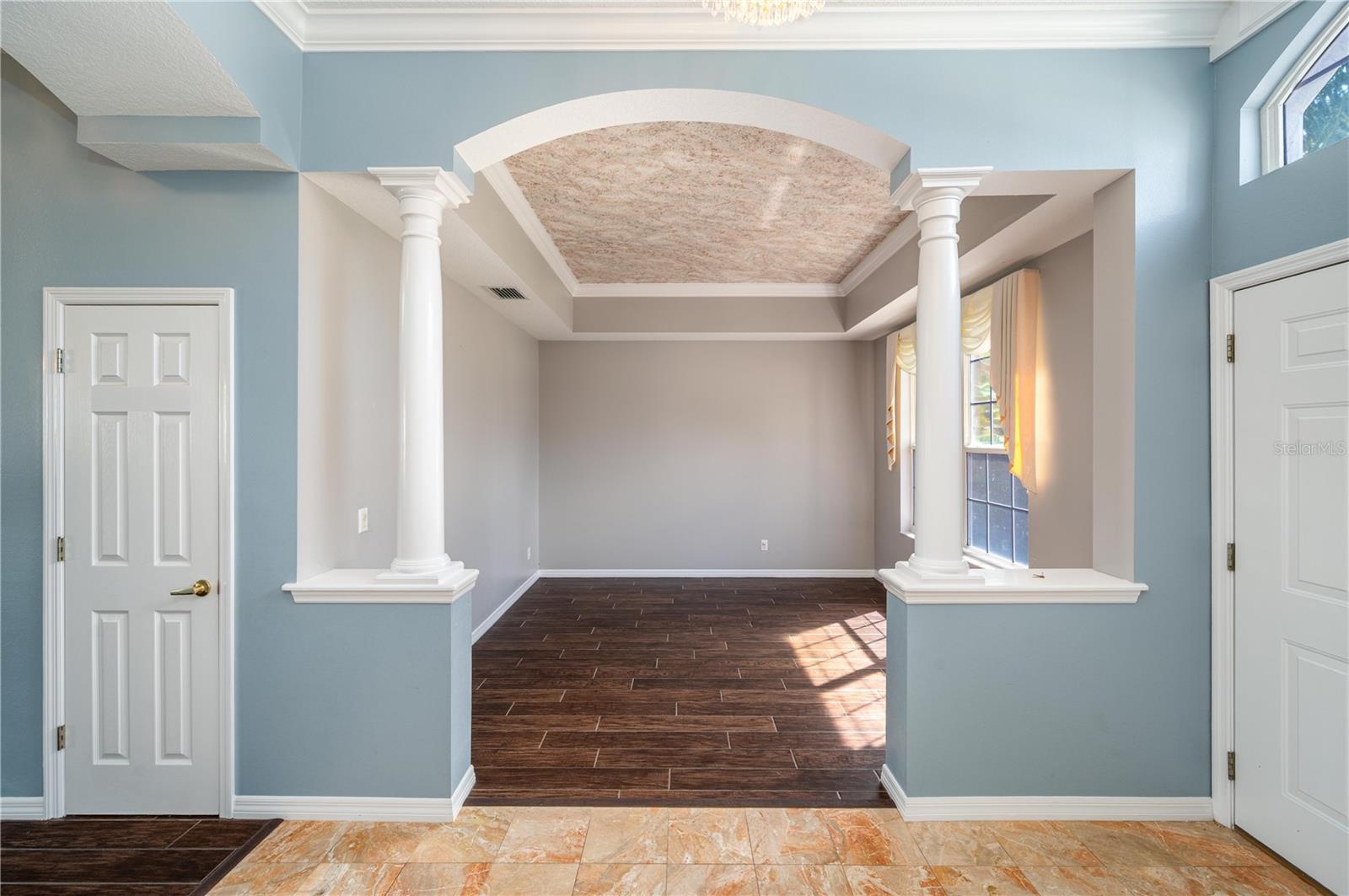 Image 11 of 48 For 329 Hamilton Shores Drive Ne