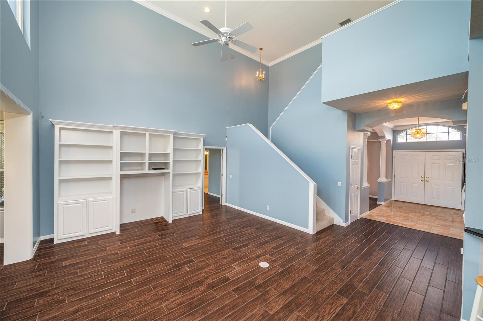 Image 14 of 48 For 329 Hamilton Shores Drive Ne