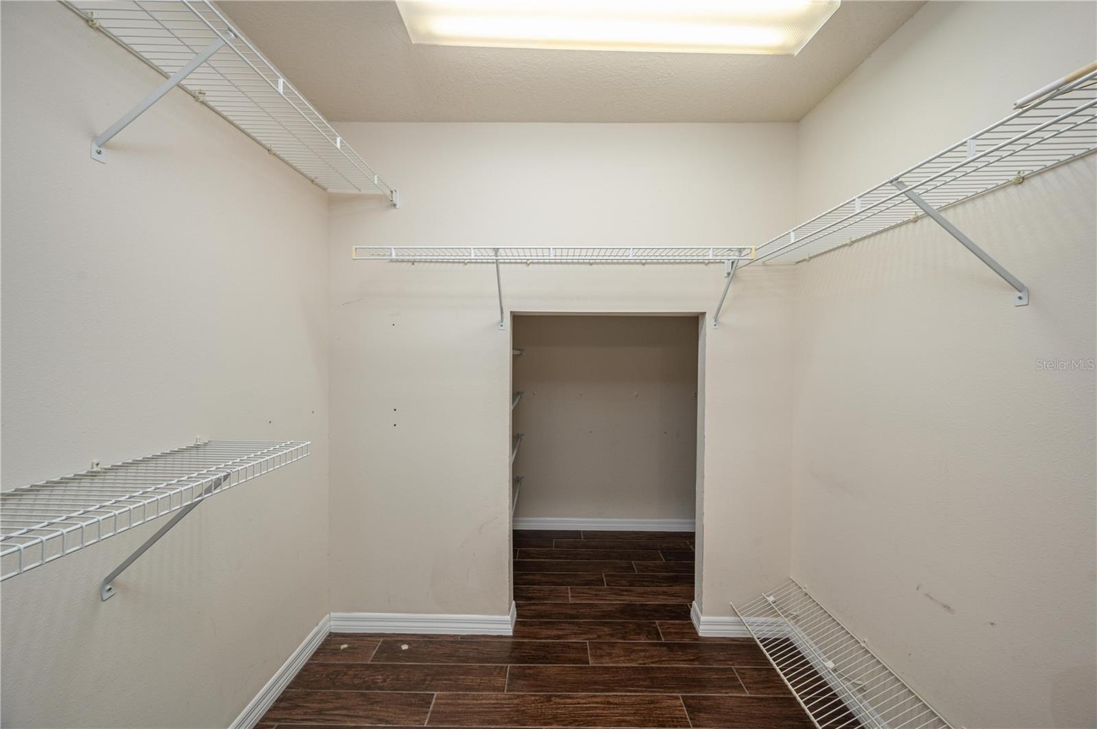 Image 29 of 48 For 329 Hamilton Shores Drive Ne