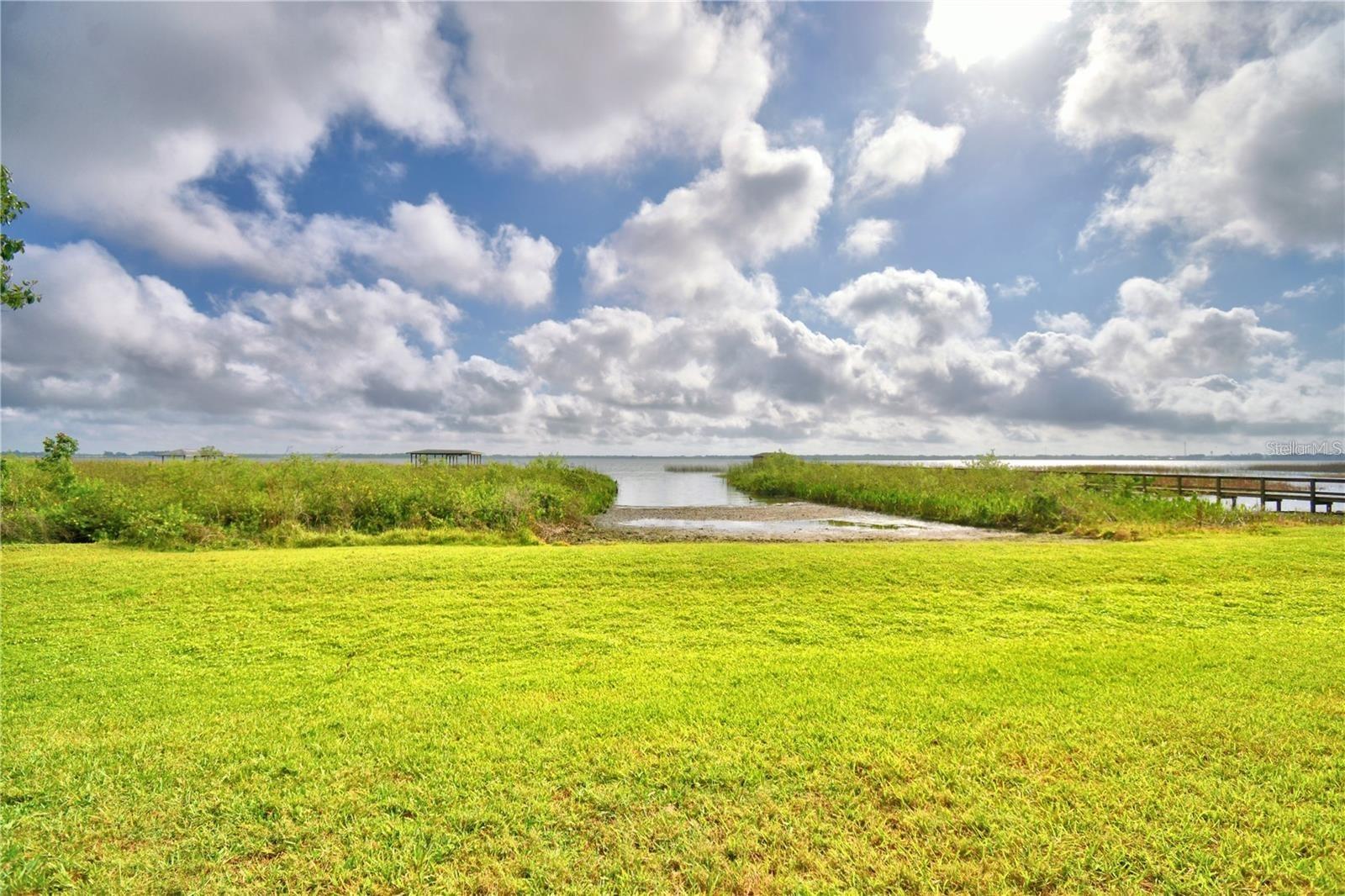 Image 46 of 48 For 329 Hamilton Shores Drive Ne