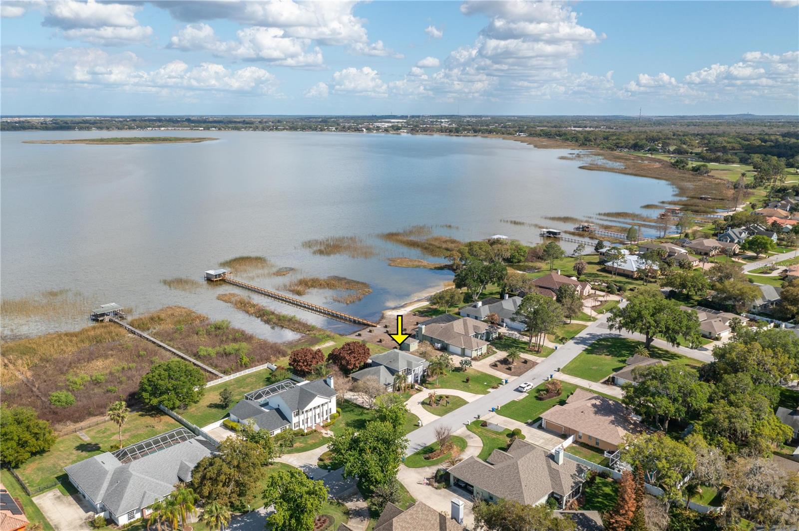 Image 7 of 48 For 329 Hamilton Shores Drive Ne