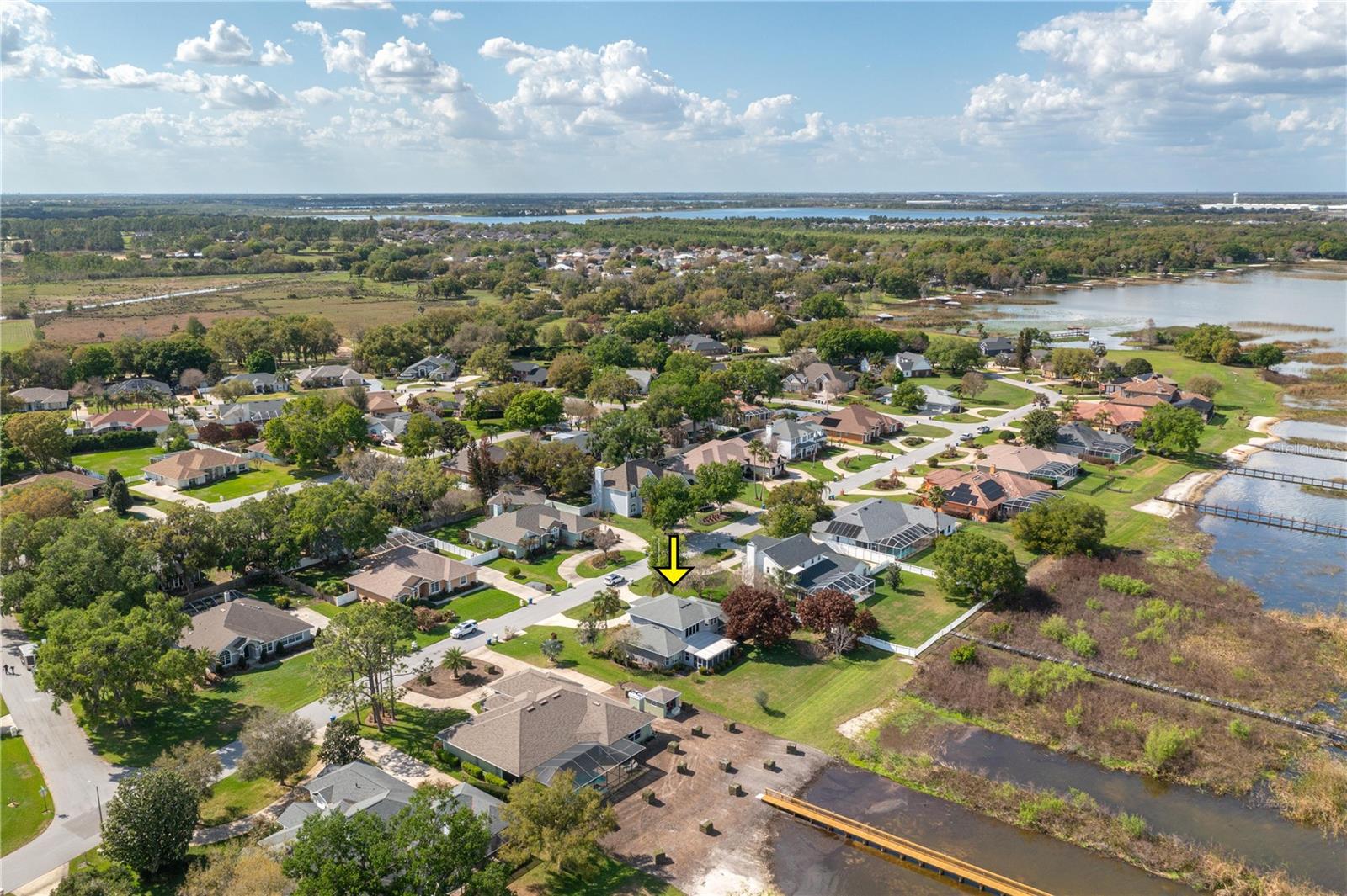 Image 8 of 48 For 329 Hamilton Shores Drive Ne