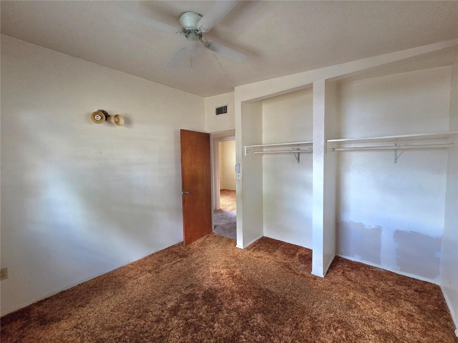 Image 15 of 33 For 640 Forrest Dr