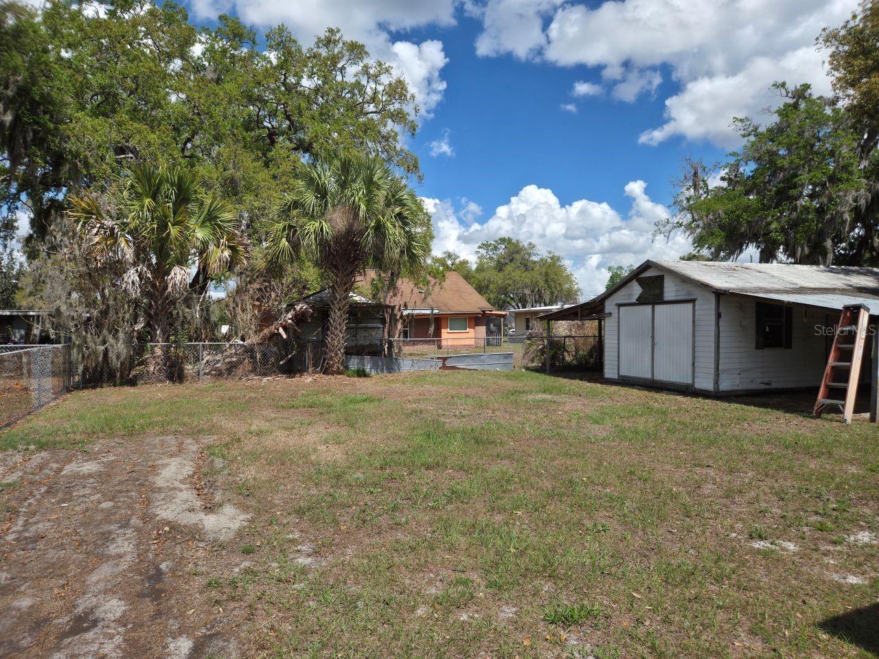 Image 33 of 33 For 640 Forrest Dr