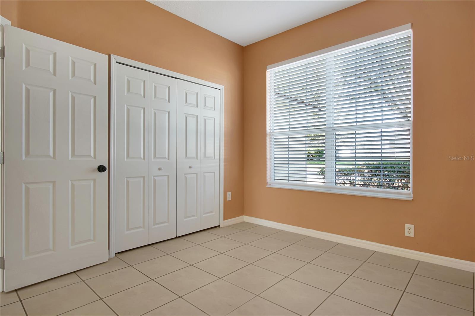 Image 23 of 41 For 1448 Park Place