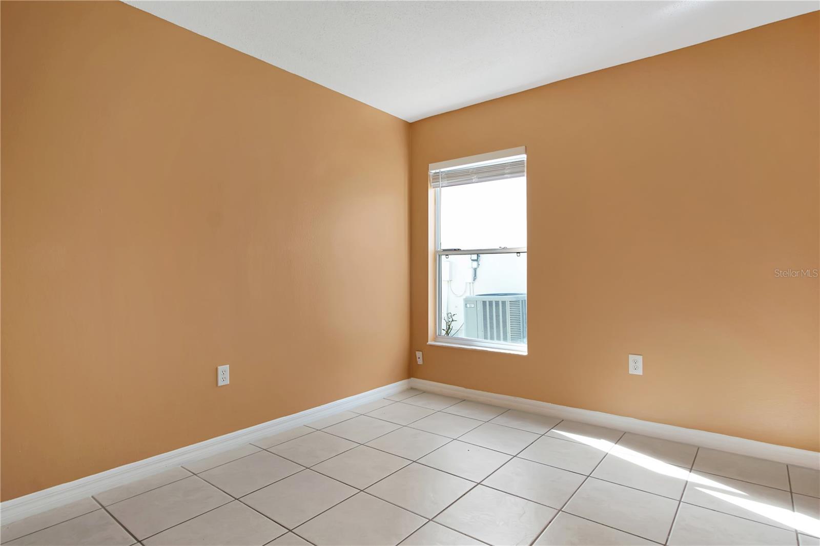 Image 26 of 41 For 1448 Park Place