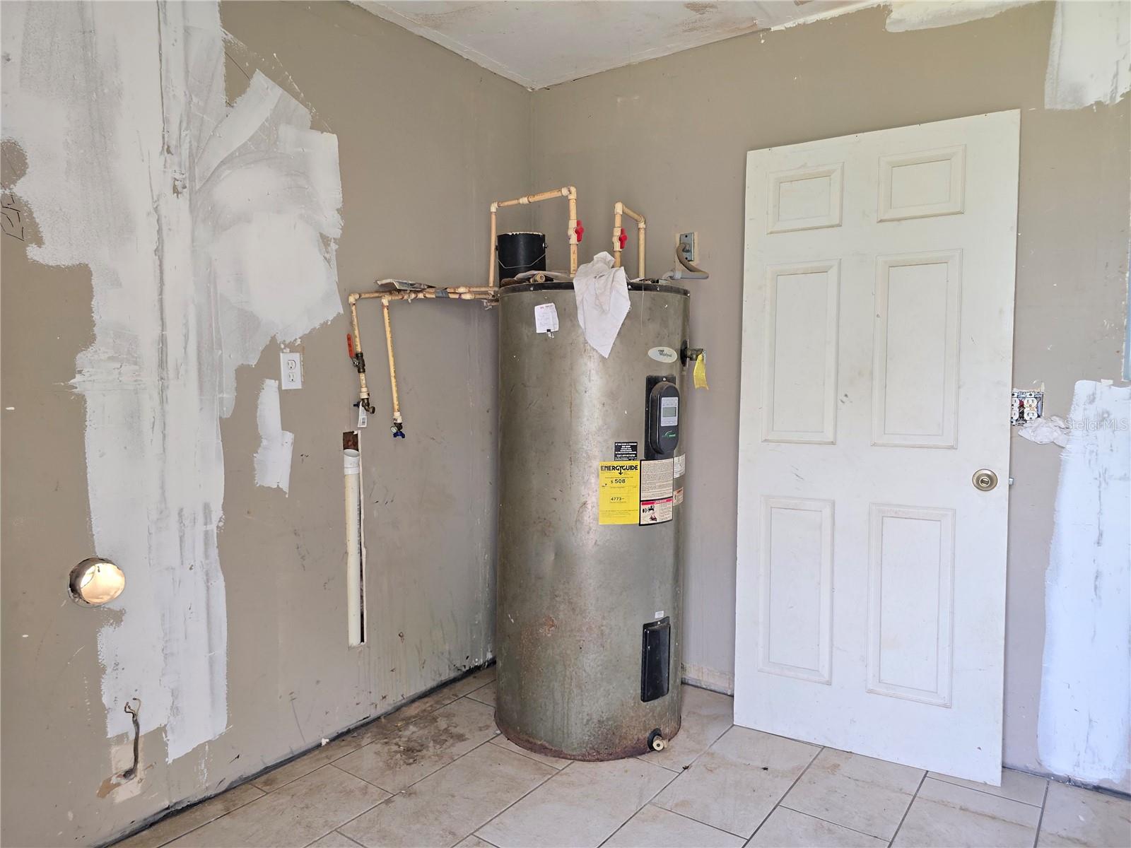 Image 25 of 41 For 2815 Avenue Q Nw