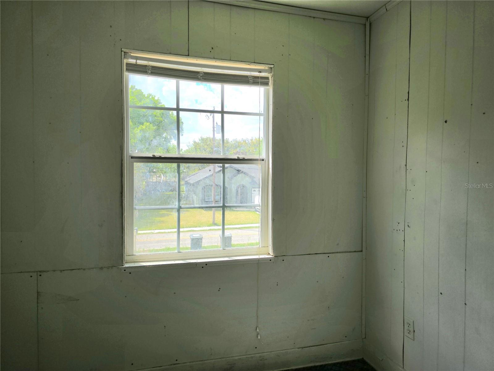 Image 35 of 41 For 2815 Avenue Q Nw