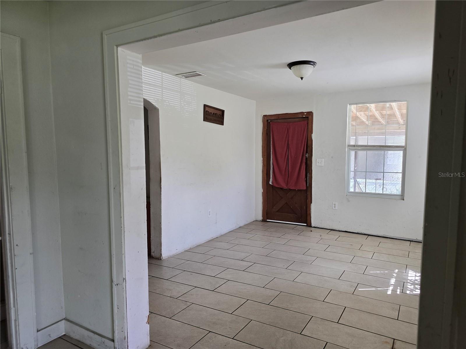 Image 8 of 41 For 2815 Avenue Q Nw