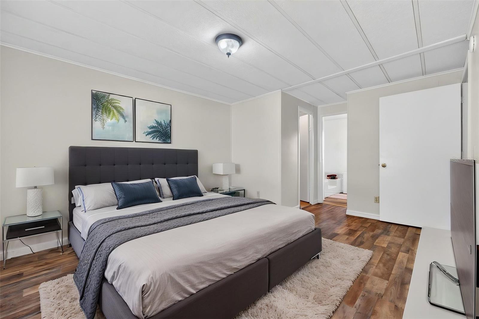 Image 36 of 79 For 214 Canova Drive