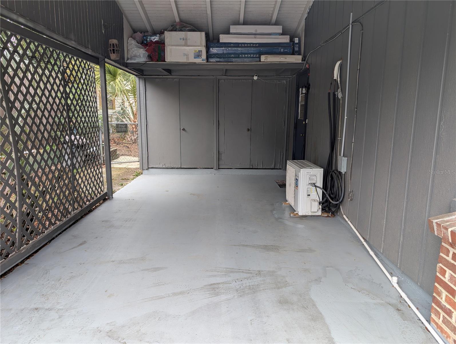 Image 5 of 33 For 2256 Greenway Place