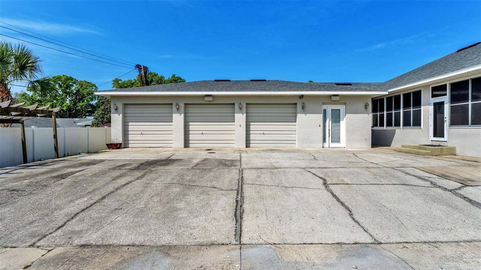 Image 33 of 38 For 629 Orange Valley Lane