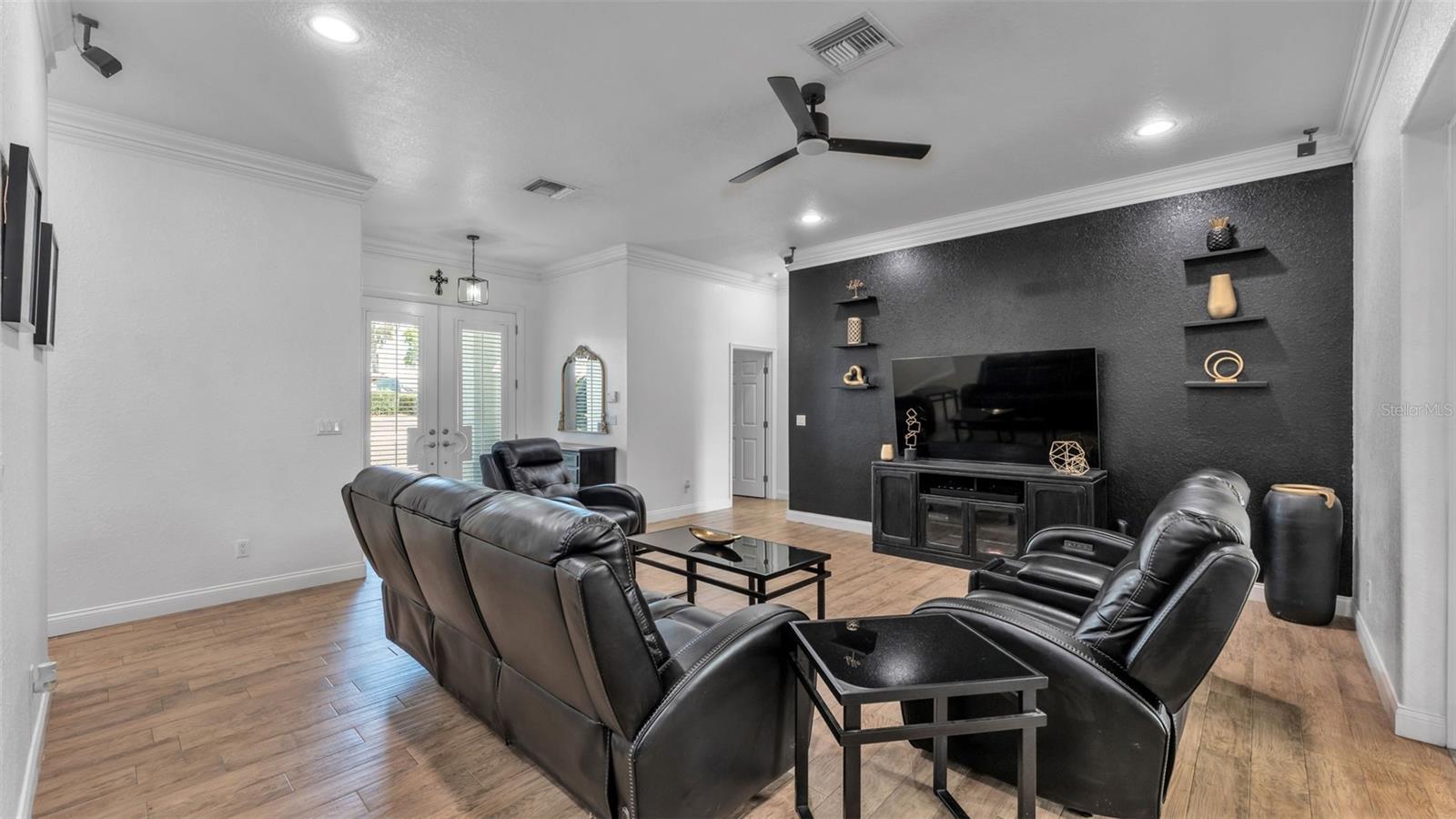 Image 4 of 38 For 629 Orange Valley Lane