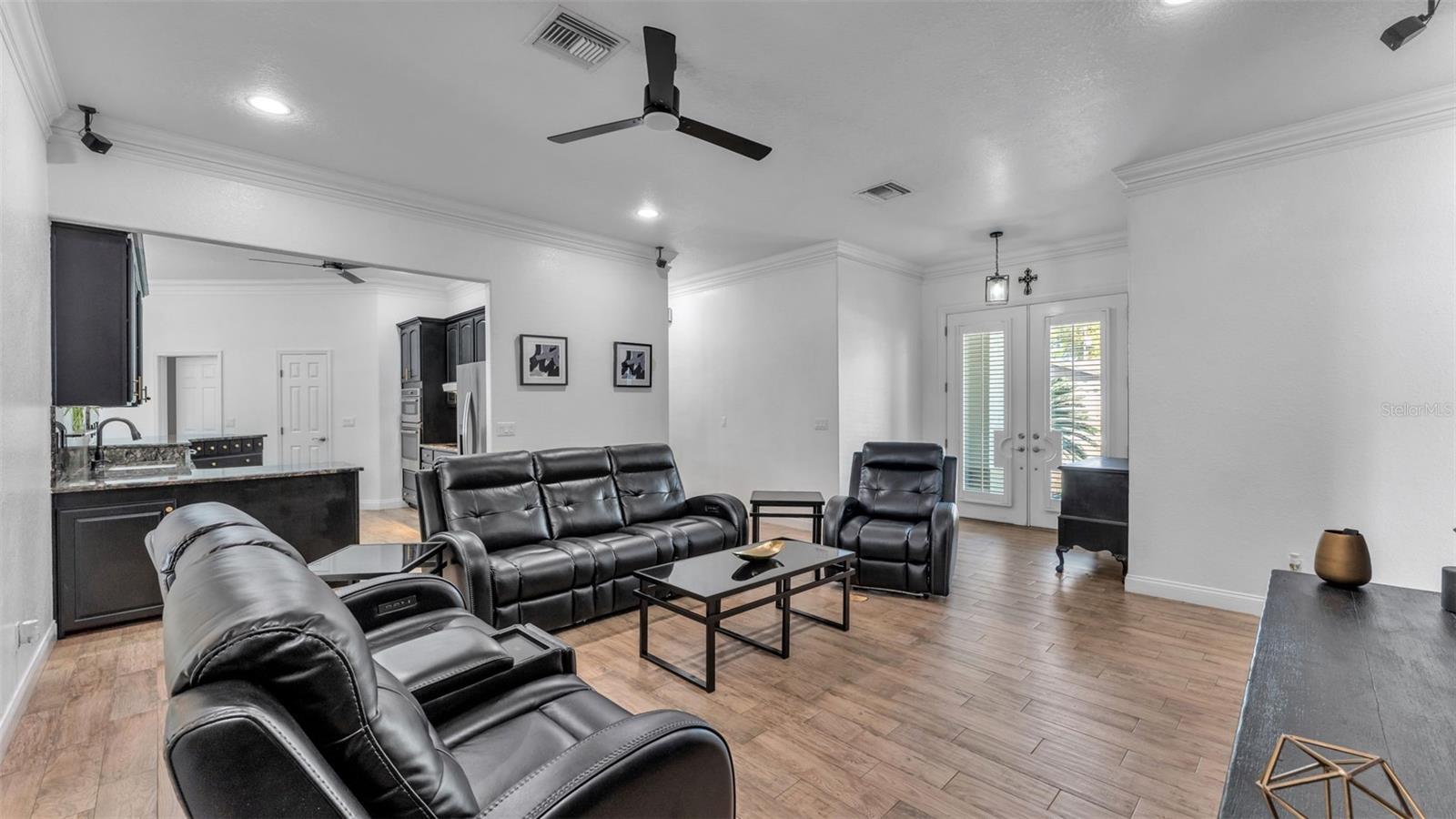 Image 6 of 38 For 629 Orange Valley Lane