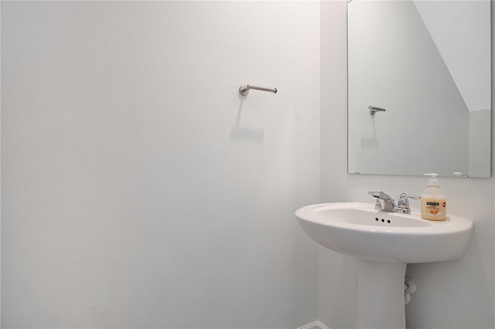 Image 32 of 36 For 3071 Totem Road