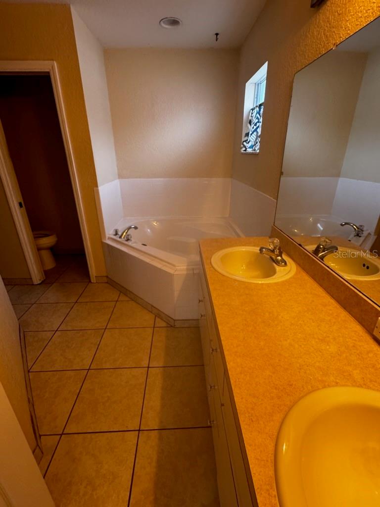 Image 6 of 9 For 165 Osprey Heights Drive