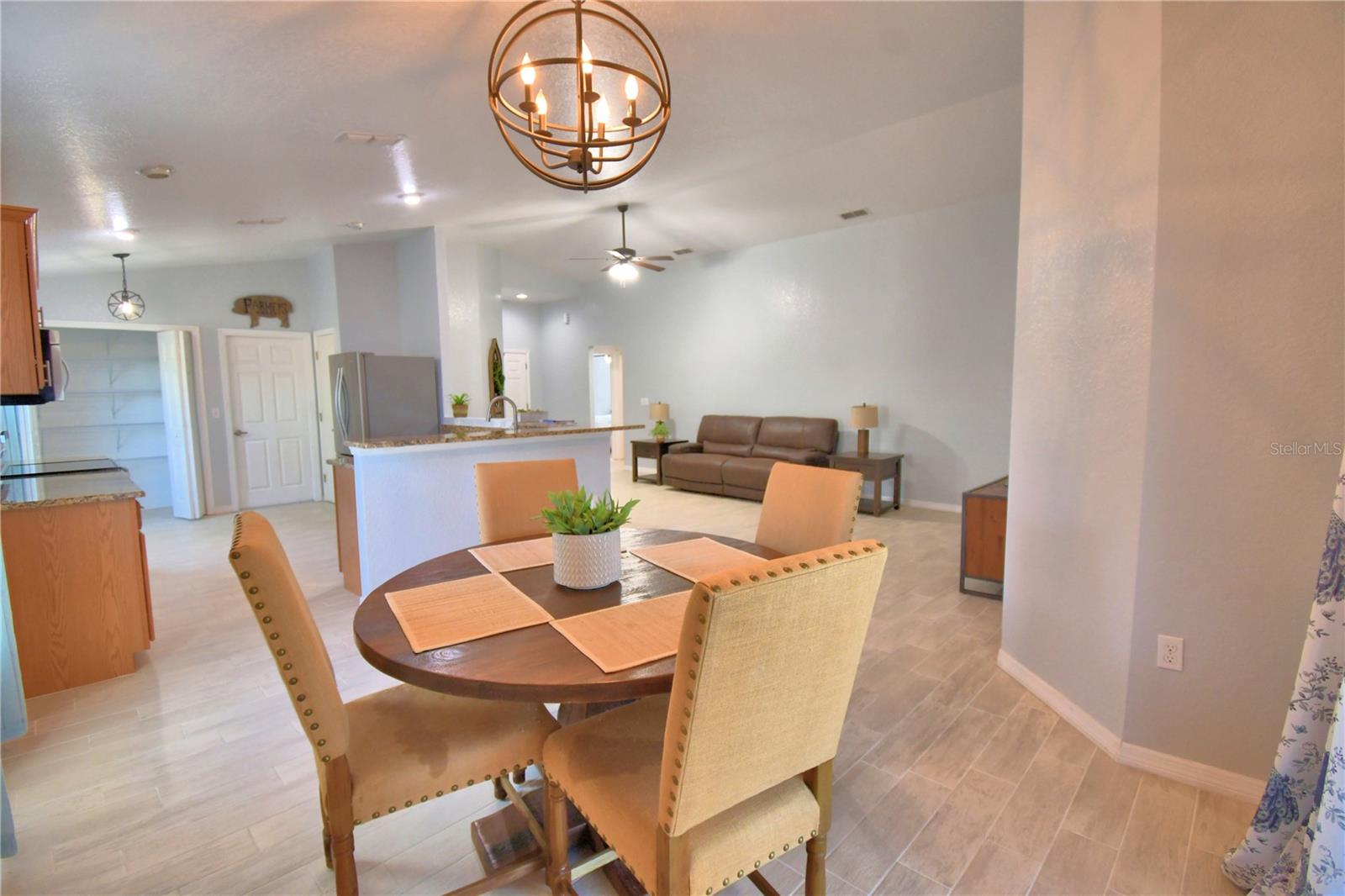 Image 11 of 79 For 4970 Mandolin Court