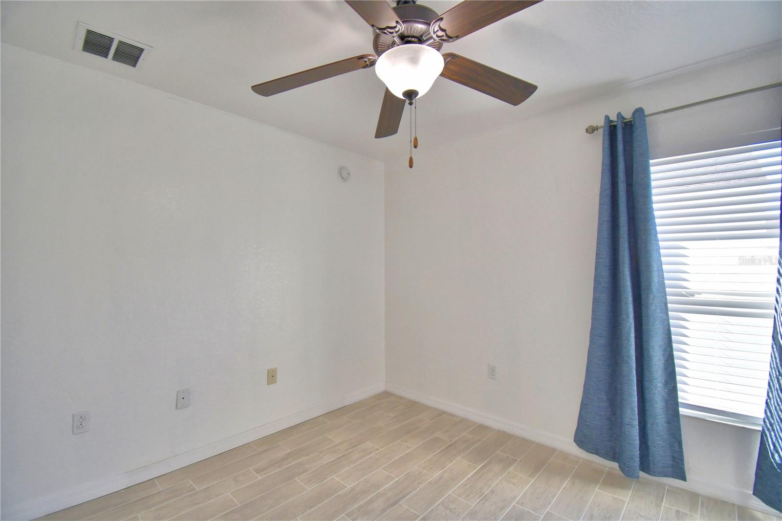 Image 55 of 79 For 4970 Mandolin Court