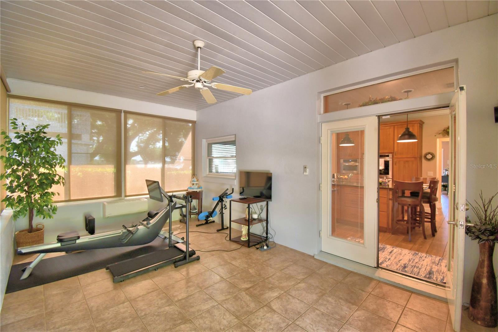 Image 29 of 85 For 2000 Lake Ariana Boulevard