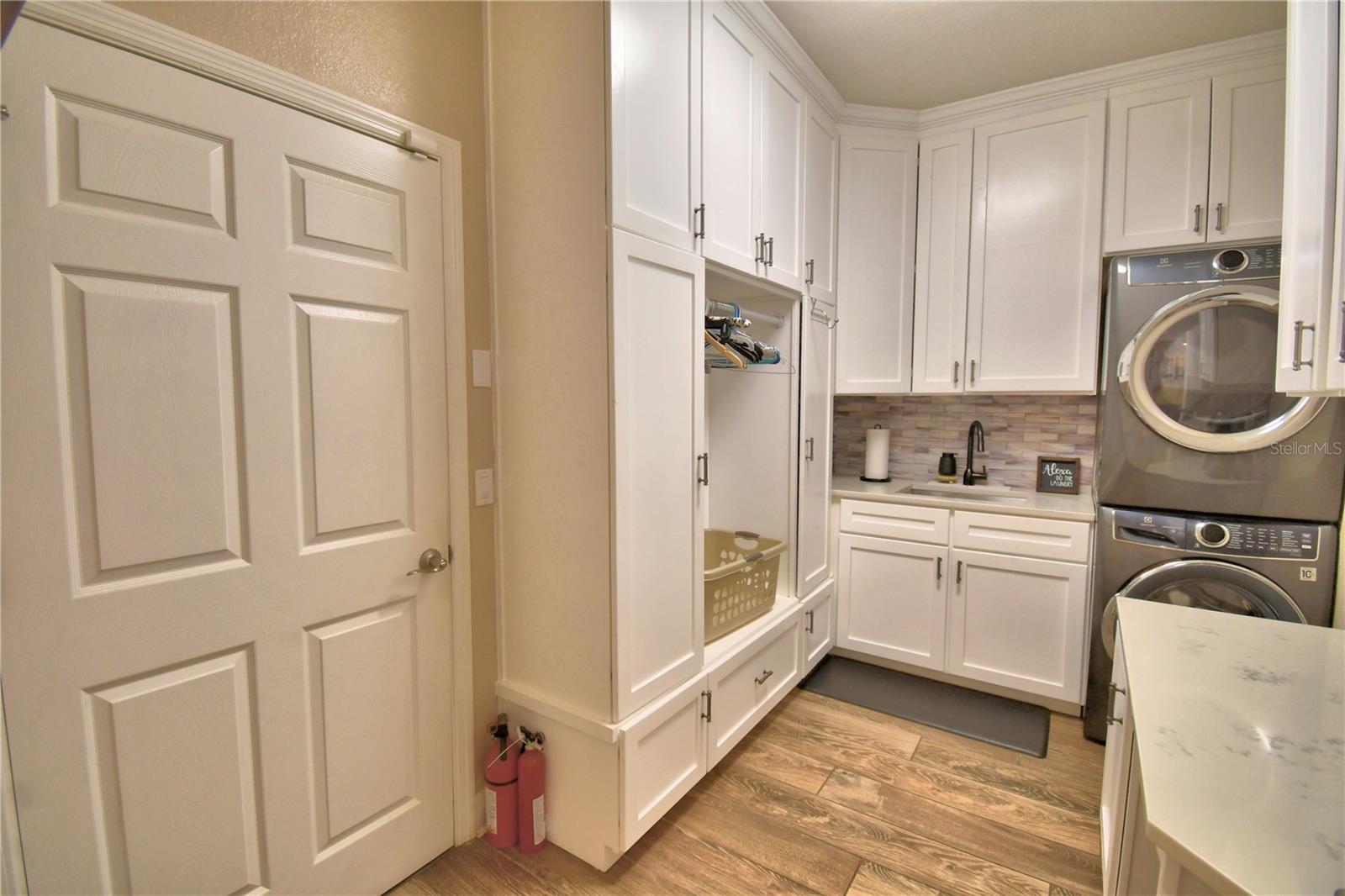 Image 37 of 85 For 2000 Lake Ariana Boulevard