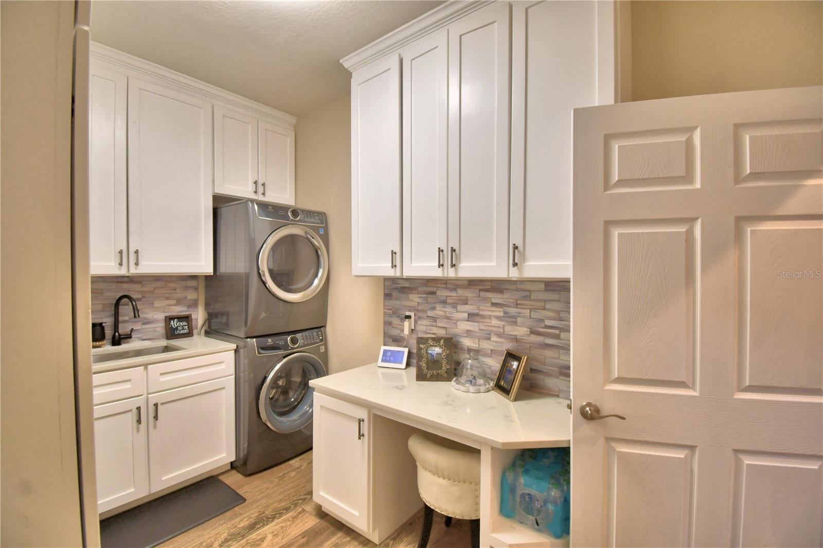 Image 38 of 85 For 2000 Lake Ariana Boulevard