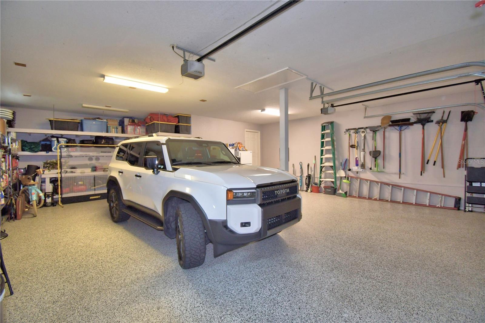 Image 42 of 85 For 2000 Lake Ariana Boulevard