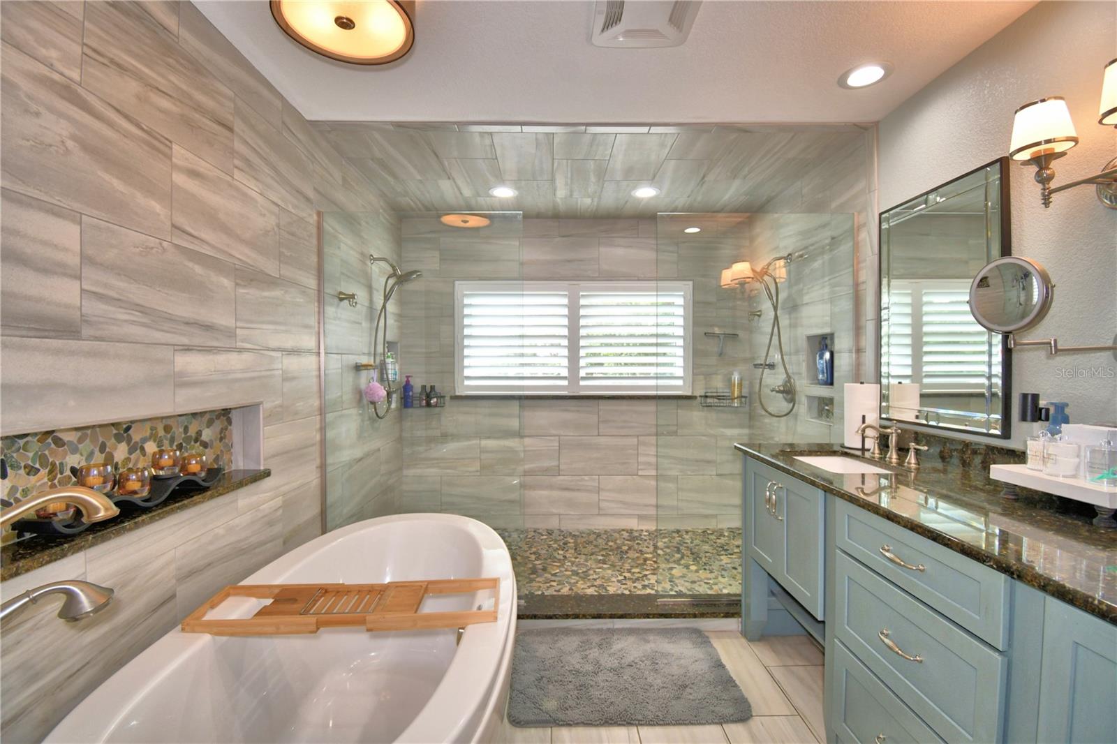 Image 53 of 85 For 2000 Lake Ariana Boulevard