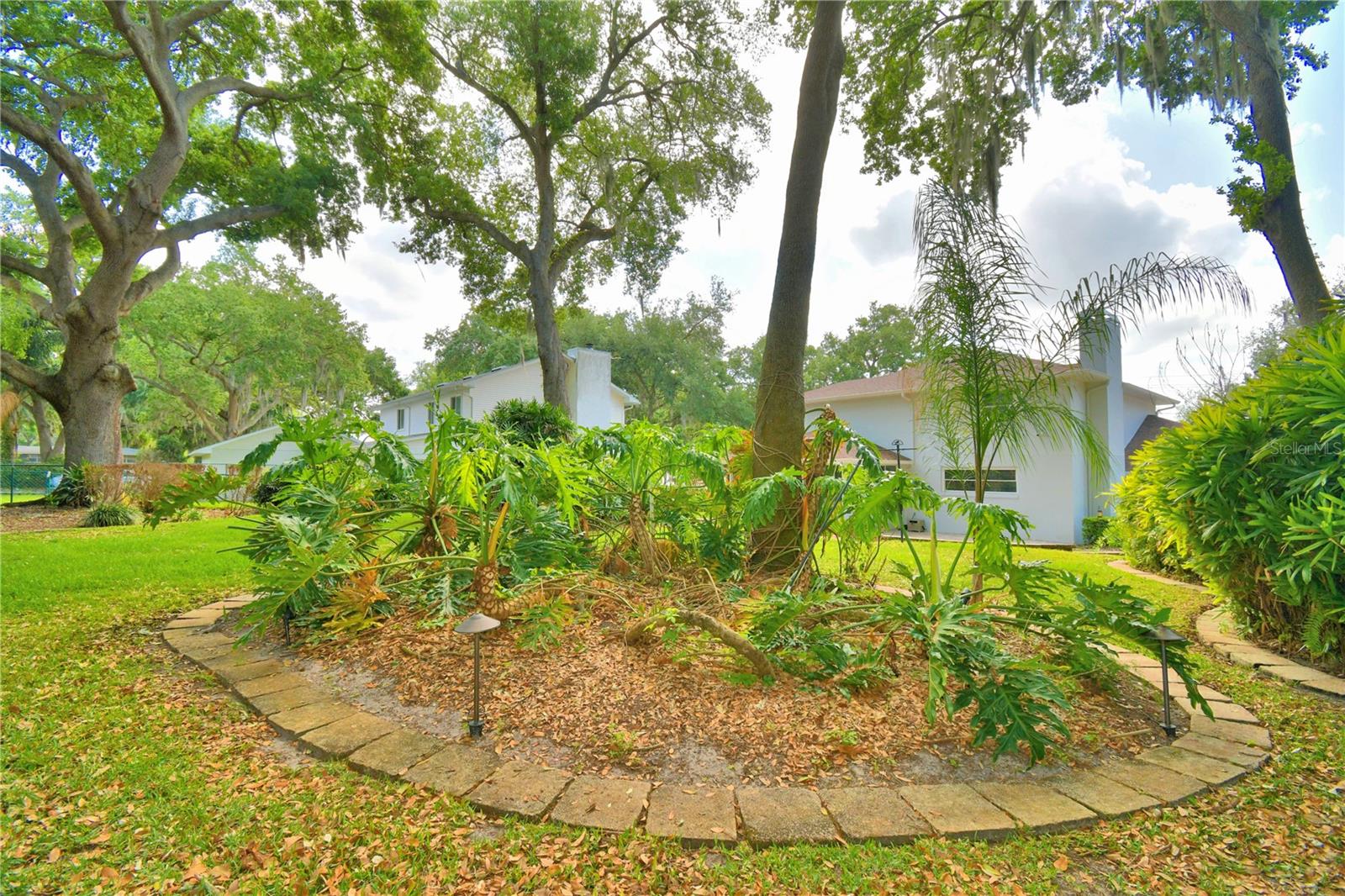 Image 79 of 85 For 2000 Lake Ariana Boulevard