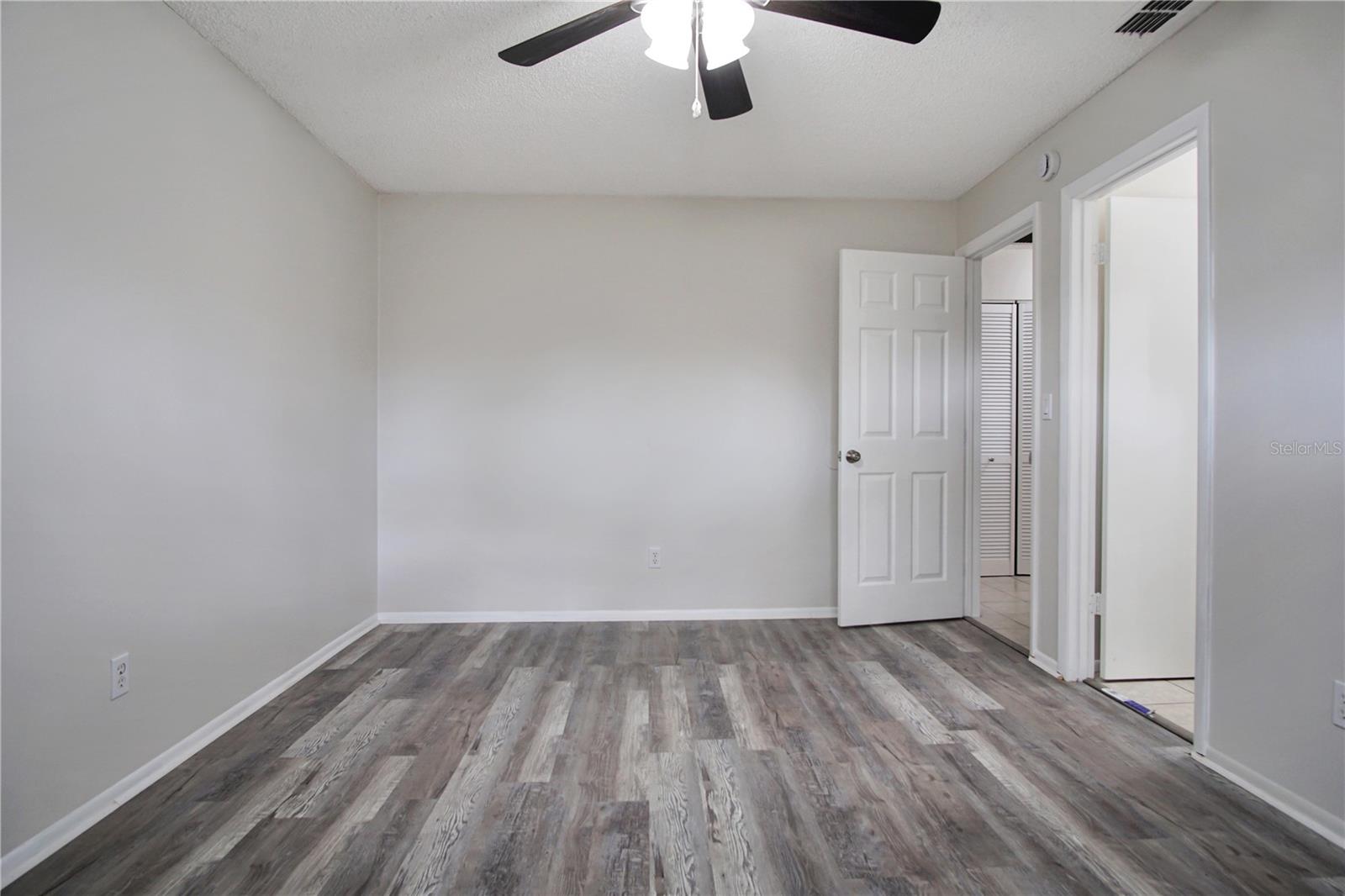 Image 12 of 21 For 2287 Avenue G Nw  Unit B