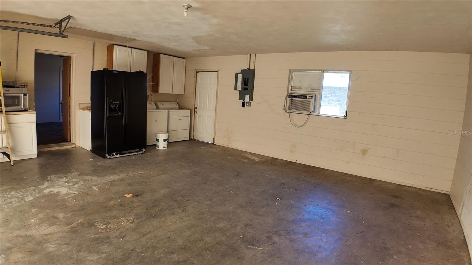 Image 24 of 27 For 5026 Socrum Loop Road