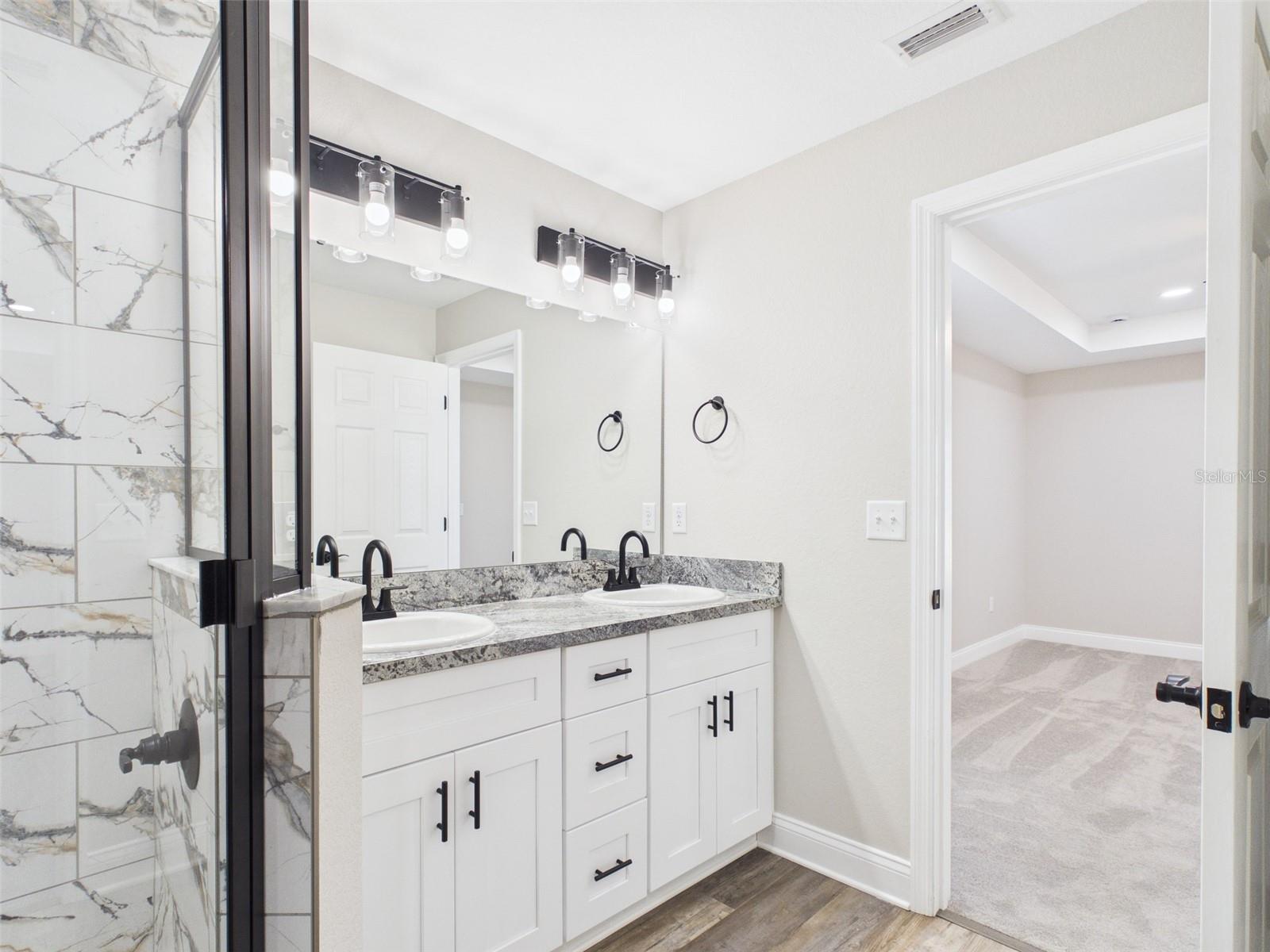 Image 21 of 31 For 1347 Providence Road