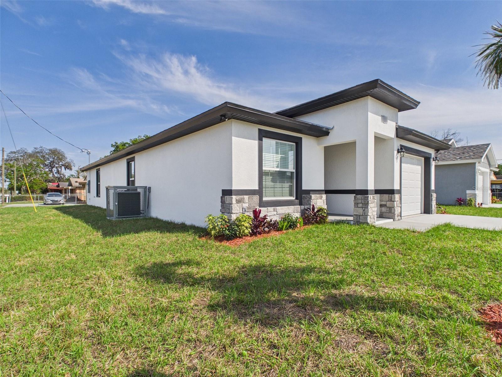 Image 26 of 31 For 1347 Providence Road