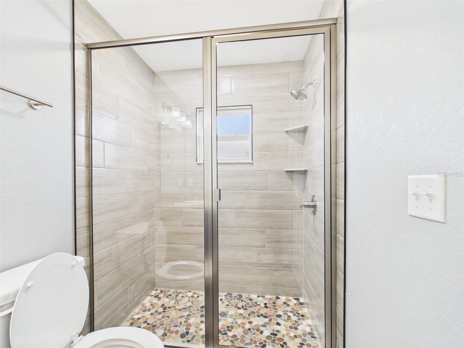 Image 21 of 29 For 1343 Providence Road