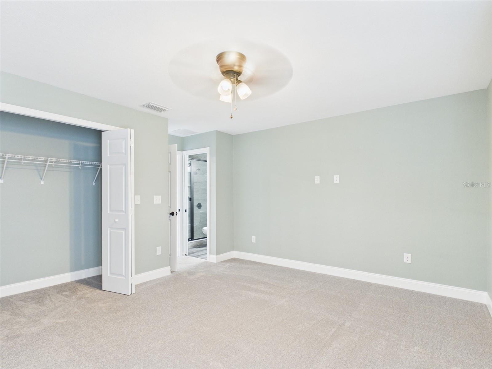 Image 15 of 30 For 723 Adams Street